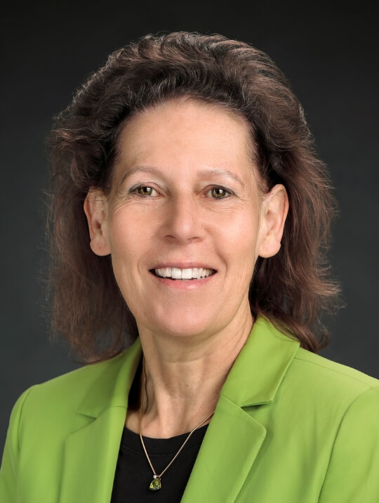 Portraitfoto von Ines M&auml;ndle.