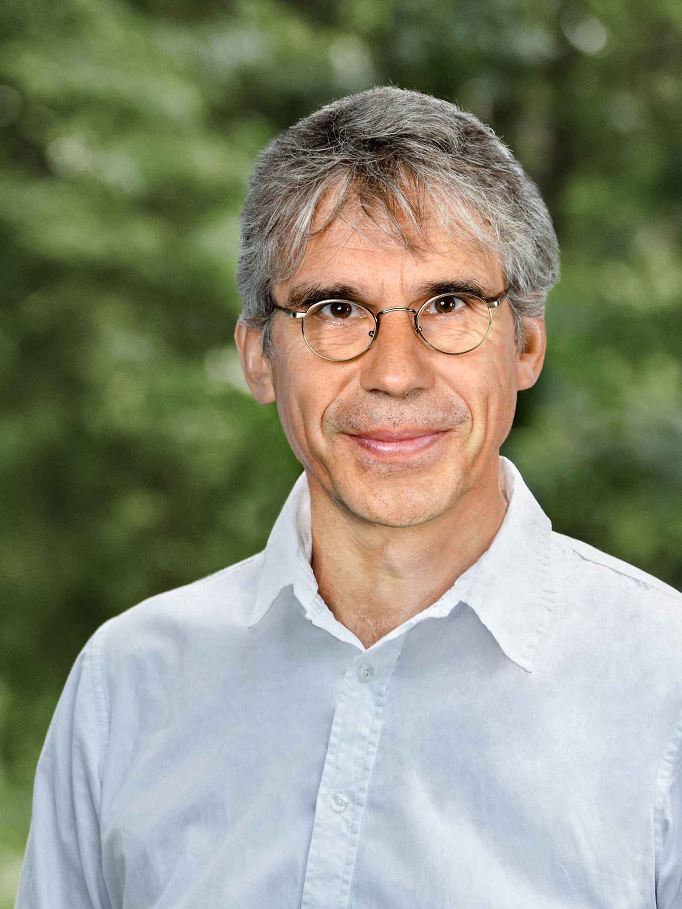 Portraitfoto von Prof. Dr. Benno Pokorny.